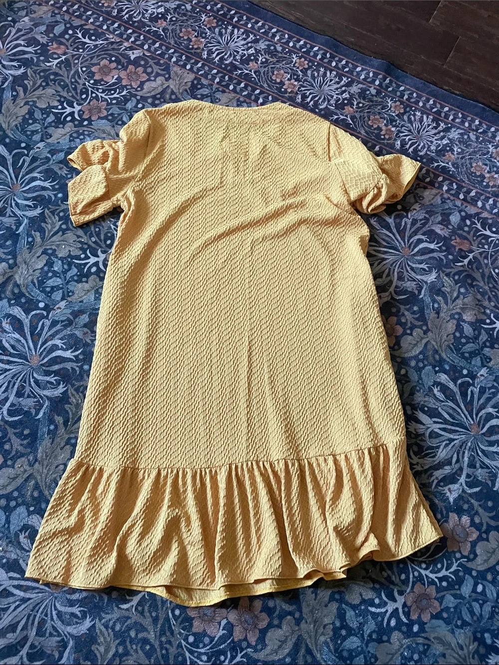 Yellow Women’s Textured Ruffle-Hem Dress - Picture 4 of 4